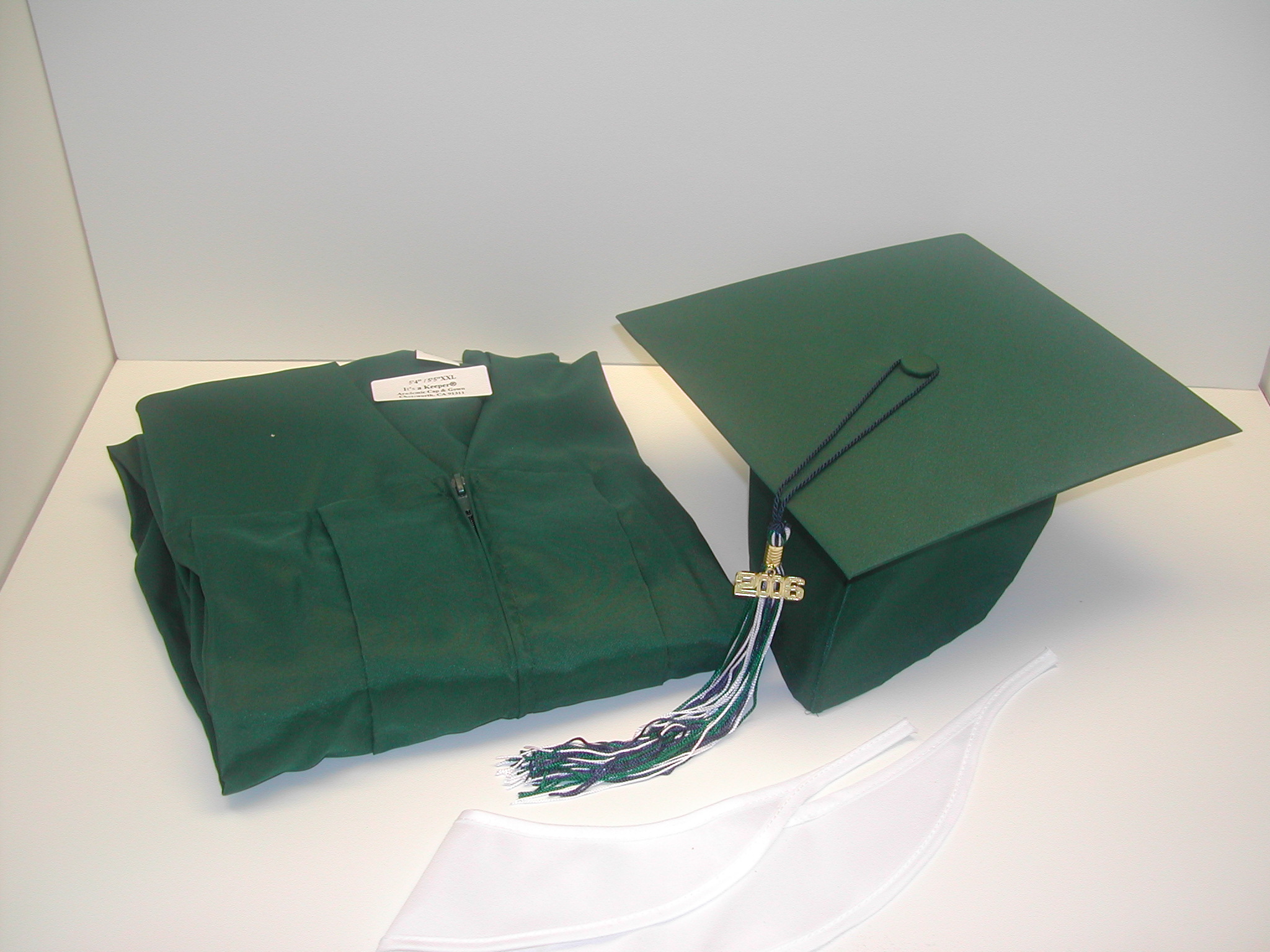 Hunter Green Graduation Gowns